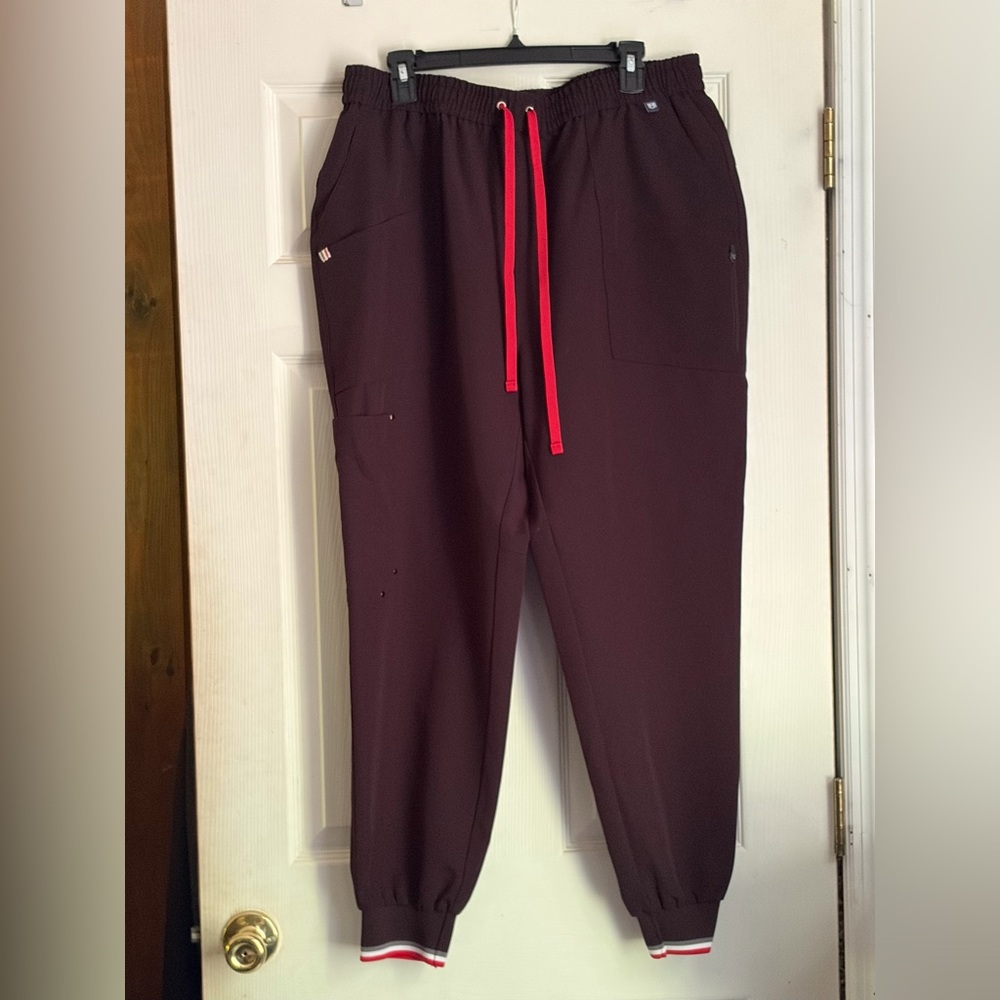 Mediclo women’s jogger scrub pants size XXL